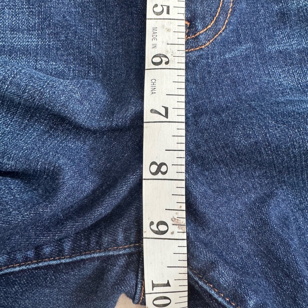 Old Navy Skinny Dark Wash 5 Pocket Jean Size 14 Short - Picture 10 of 11